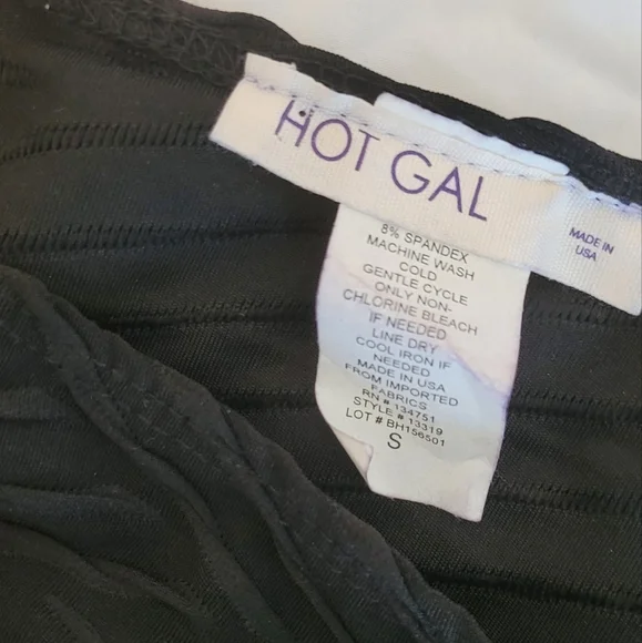 Striped black evening dress - Picture 3 of 4